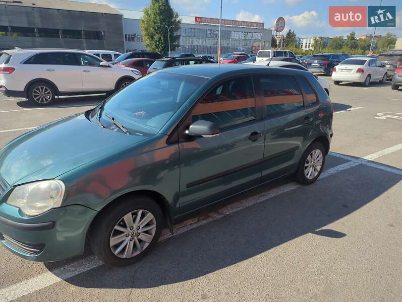 Хэтчбек Volkswagen Polo 2006 в Полтаве