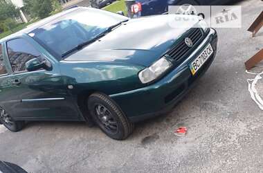 Седан Volkswagen Polo 2000 в Львове