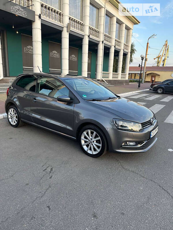 Хетчбек Volkswagen Polo 2016 в Черкасах