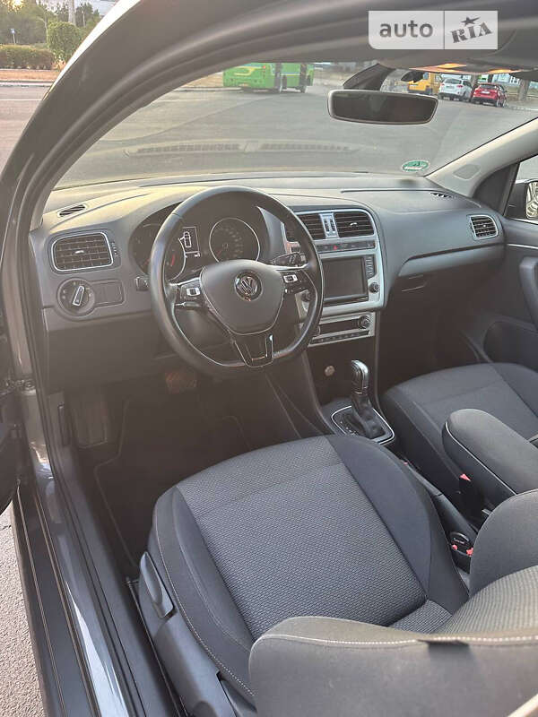 Хетчбек Volkswagen Polo 2016 в Черкасах