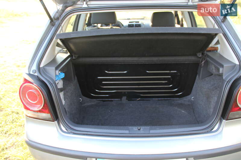 Хэтчбек Volkswagen Polo 2008 в Киеве