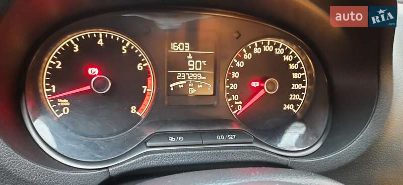 Седан Volkswagen Polo 2017 в Бердичеве