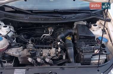 Хэтчбек Volkswagen Polo 2008 в 