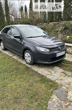 Седан Volkswagen Polo 2012 в Тернополі