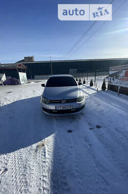 Седан Volkswagen Polo 2012 в Надворной