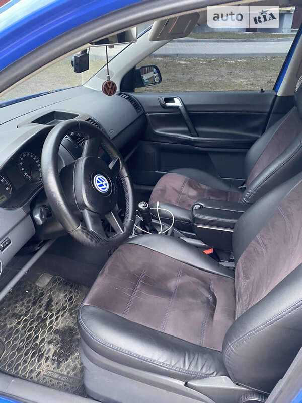 Хетчбек Volkswagen Polo 2002 в Дубровиці