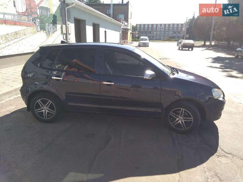 Хэтчбек Volkswagen Polo 2005 в Лубнах