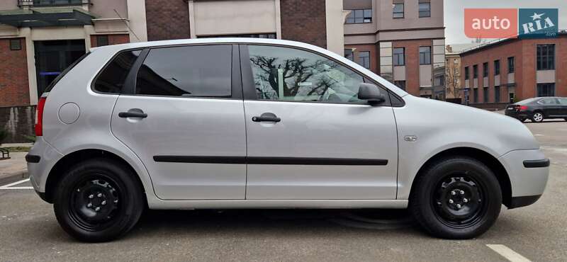 Хэтчбек Volkswagen Polo 2002 в Нежине