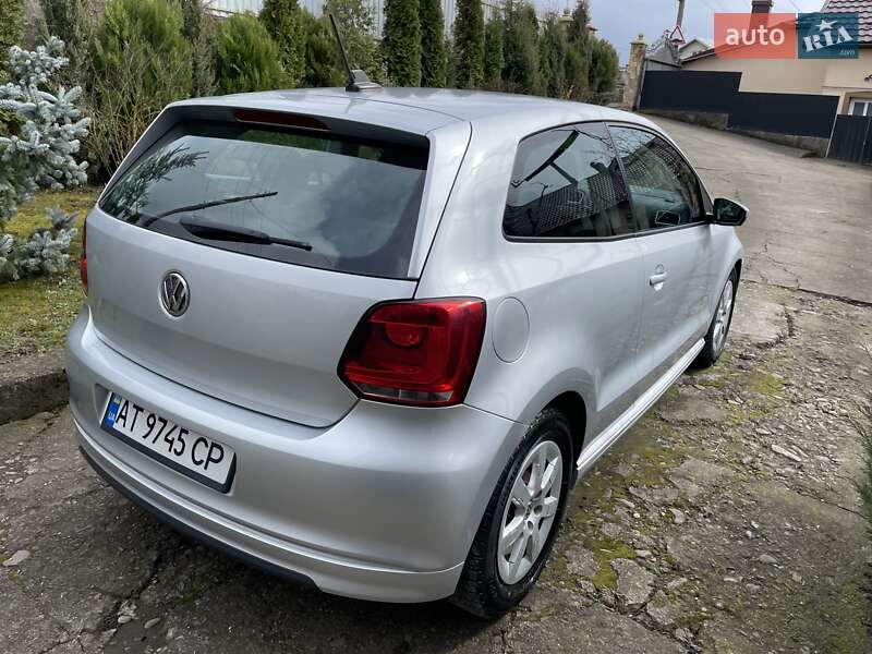 Хэтчбек Volkswagen Polo 2011 в Городенке