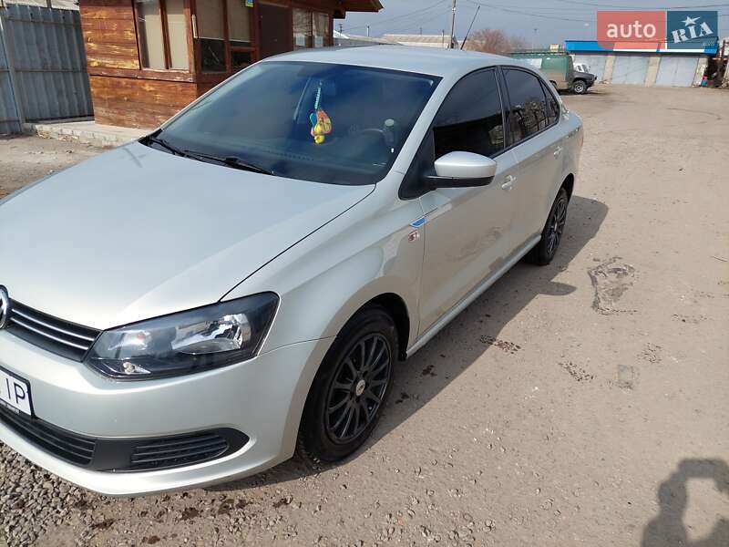 Седан Volkswagen Polo 2012 в Харкові