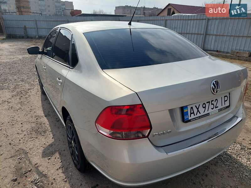 Седан Volkswagen Polo 2012 в Харкові