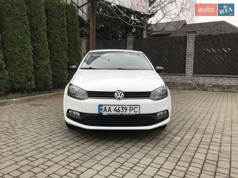Хэтчбек Volkswagen Polo 2016 в Луцке