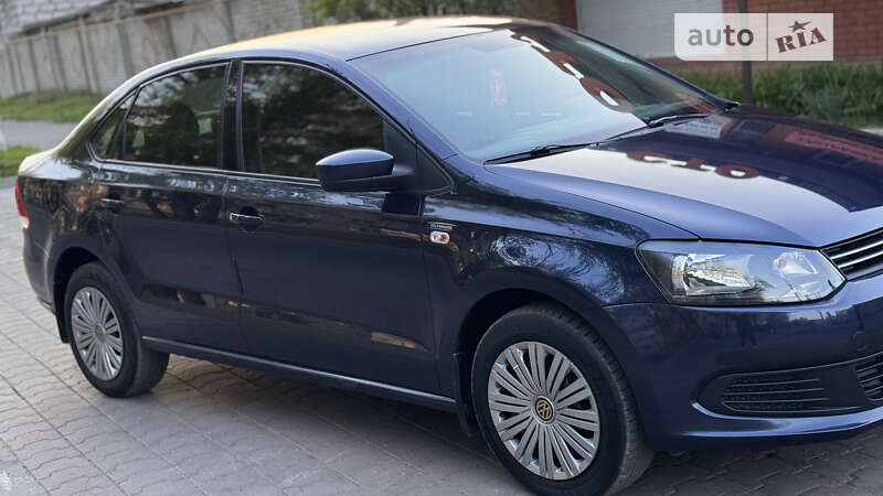 Седан Volkswagen Polo 2013 в Миколаєві