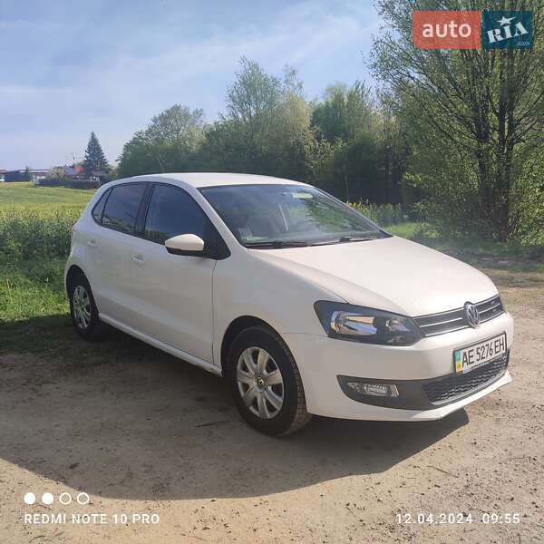 Хэтчбек Volkswagen Polo 2010 в Ужгороде