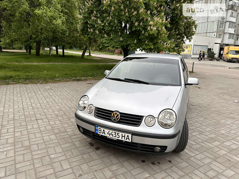 Хэтчбек Volkswagen Polo 2004 в Кропивницком