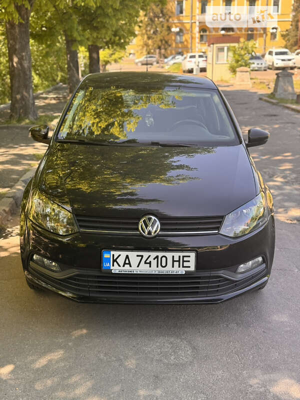 Хетчбек Volkswagen Polo 2014 в Києві