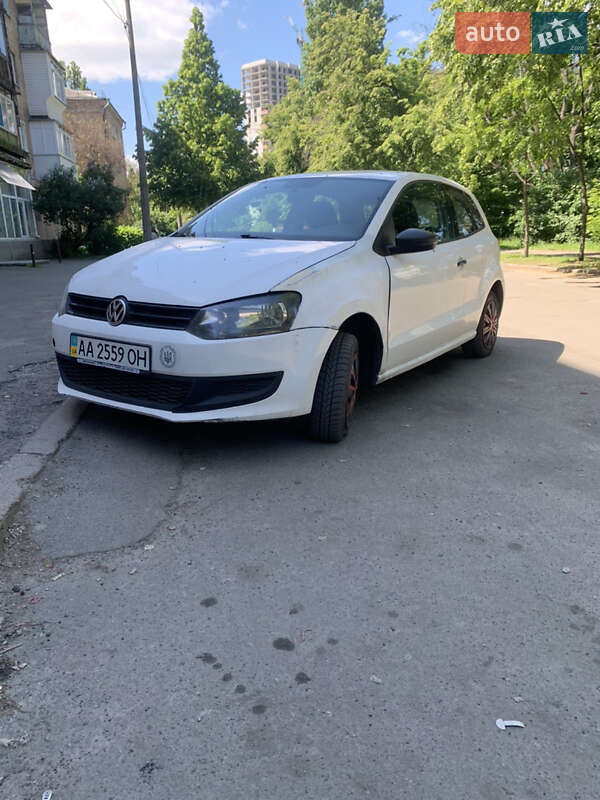 Хэтчбек Volkswagen Polo 2014 в Киеве