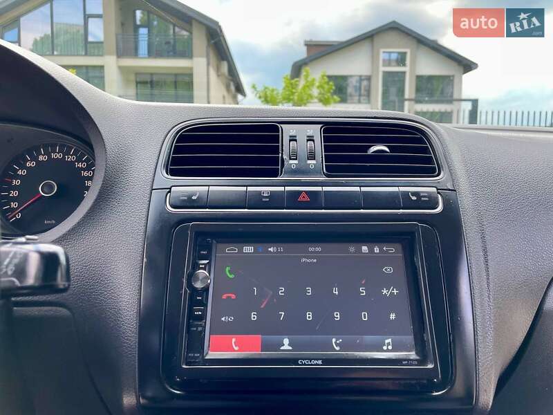 Хэтчбек Volkswagen Polo 2011 в Кременчуге