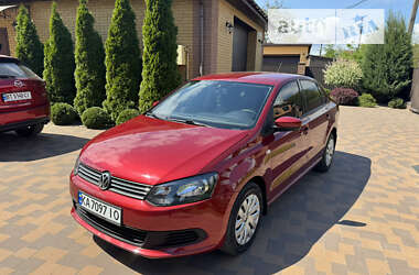 Седан Volkswagen Polo 2014 в Барышевке