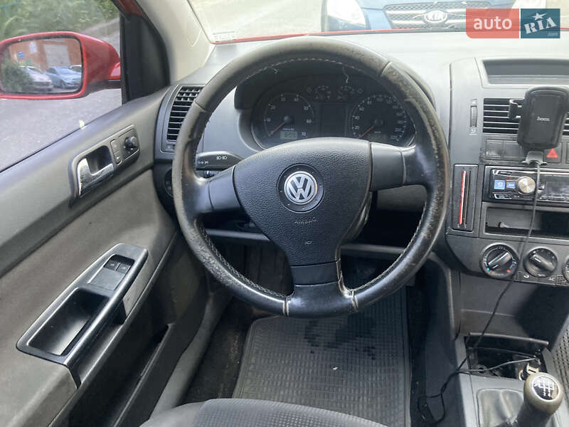 Хэтчбек Volkswagen Polo 2008 в Киеве