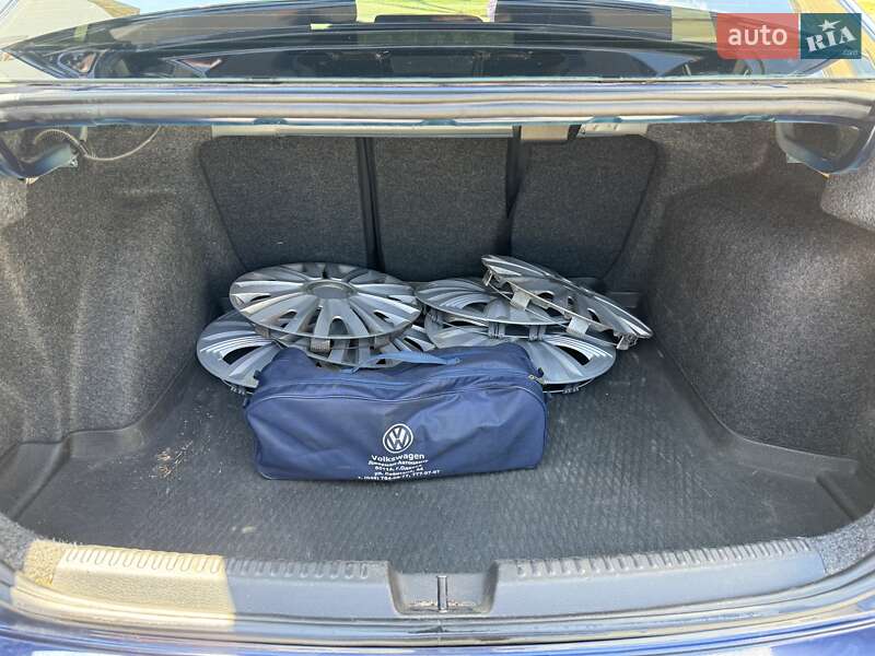 Седан Volkswagen Polo 2014 в Одессе