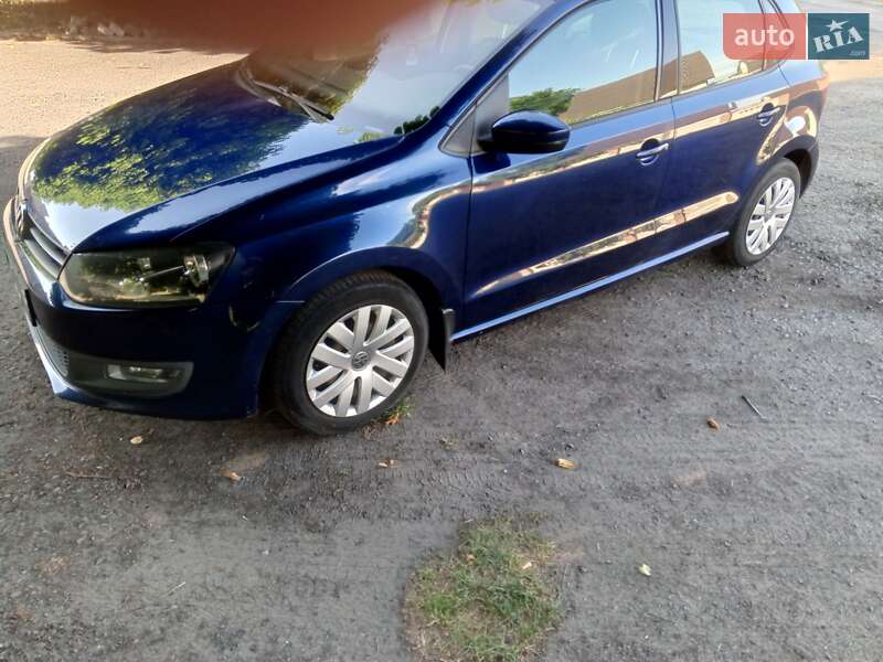 Хэтчбек Volkswagen Polo 2010 в Луцке