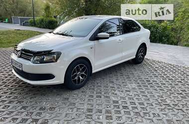 Седан Volkswagen Polo 2013 в Харкові