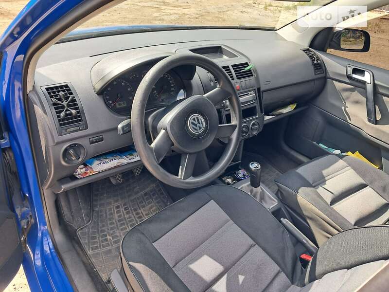 Хэтчбек Volkswagen Polo 2003 в Киеве