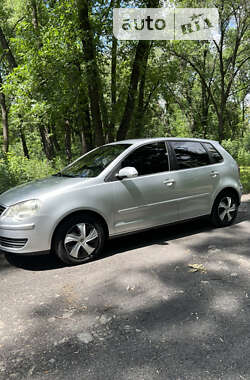 Хетчбек Volkswagen Polo 2008 в Краснограді