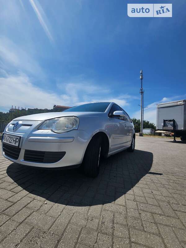 Хетчбек Volkswagen Polo 2008 в Мукачевому