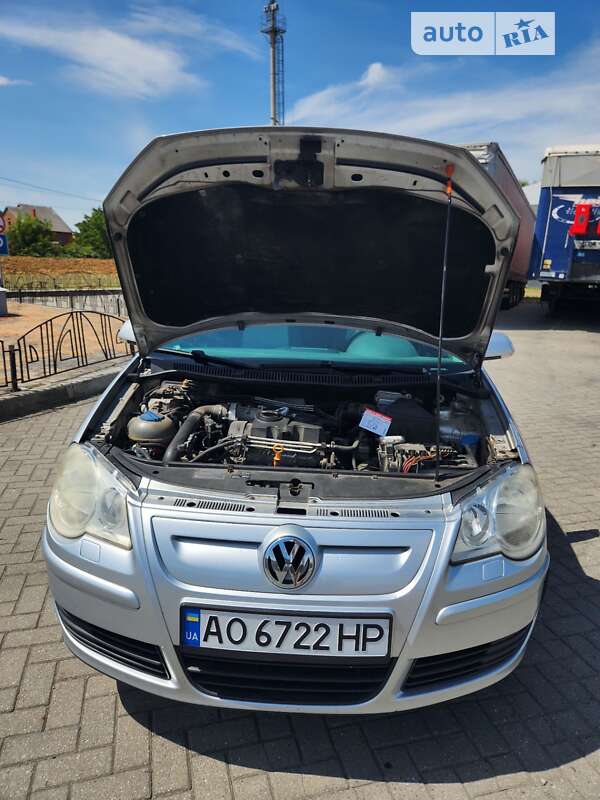Хетчбек Volkswagen Polo 2008 в Мукачевому