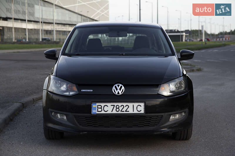 Хэтчбек Volkswagen Polo 2010 в Львове