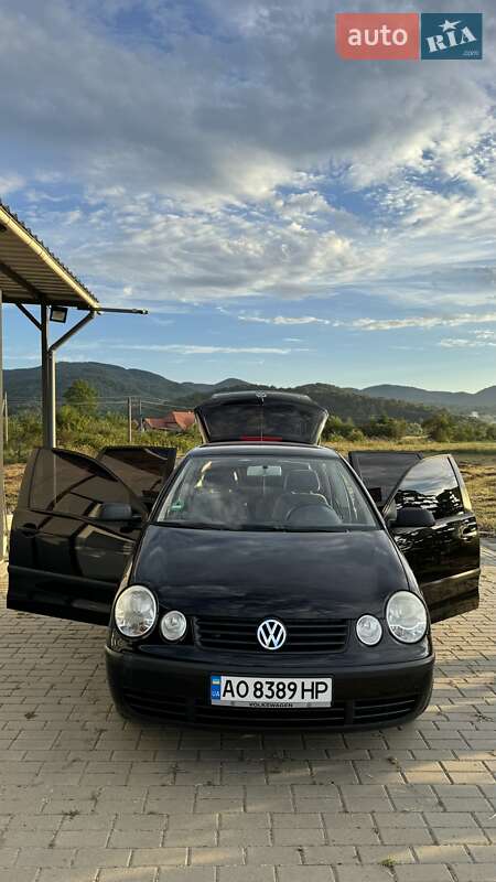 Хетчбек Volkswagen Polo 2002 в Хусті
