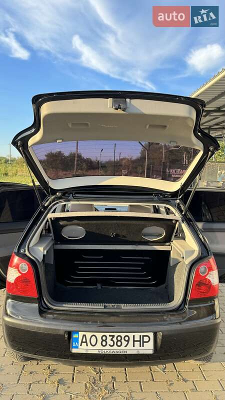 Хетчбек Volkswagen Polo 2002 в Хусті