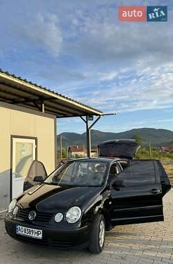 Хэтчбек Volkswagen Polo 2002 в Хусте