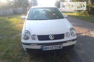 Хэтчбек Volkswagen Polo 2003 в Чуднове