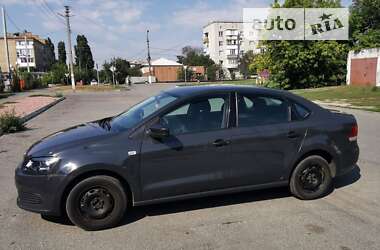 Седан Volkswagen Polo 2013 в Киеве