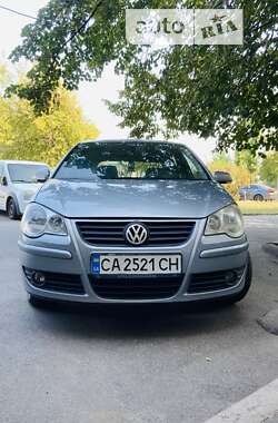 Хэтчбек Volkswagen Polo 2007 в Киеве