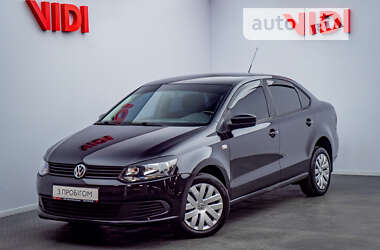 Седан Volkswagen Polo 2011 в Киеве