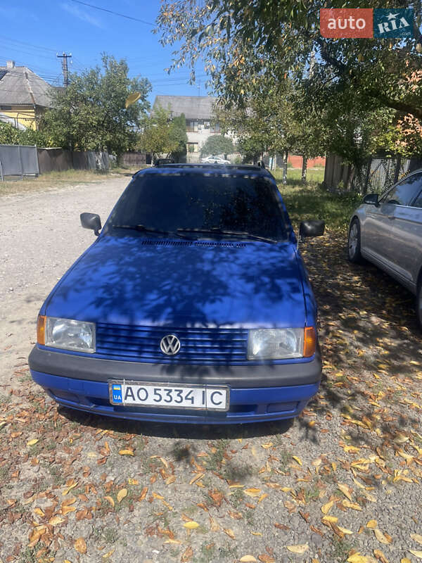 Хэтчбек Volkswagen Polo 1994 в 