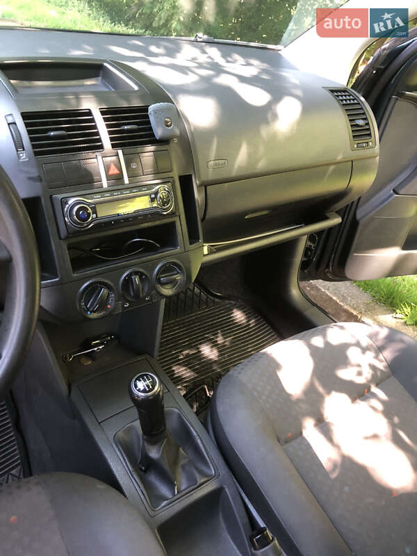 Хэтчбек Volkswagen Polo 2005 в Львове фото 12 Хэтчбек Volkswagen Polo 2005 в Львове