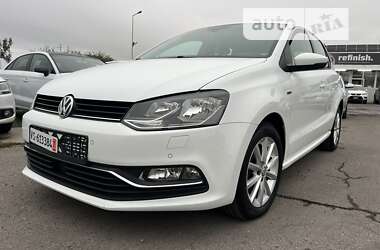 Хетчбек Volkswagen Polo 2016 в Ужгороді