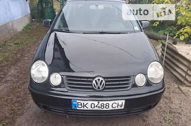 Хэтчбек Volkswagen Polo 2002 в Дубно