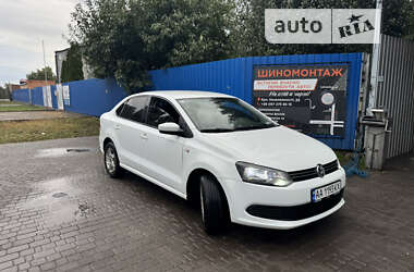 Седан Volkswagen Polo 2011 в Киеве