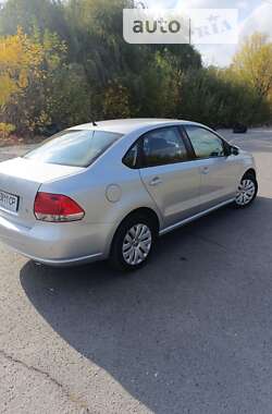 Седан Volkswagen Polo 2012 в Полтаве