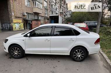 Седан Volkswagen Polo 2011 в Києві