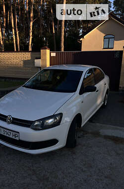 Седан Volkswagen Polo 2013 в Черкасах