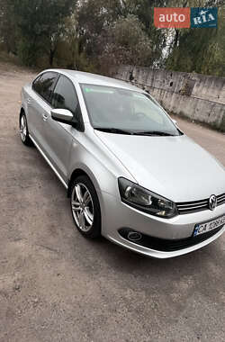 Седан Volkswagen Polo 2013 в Черкасах