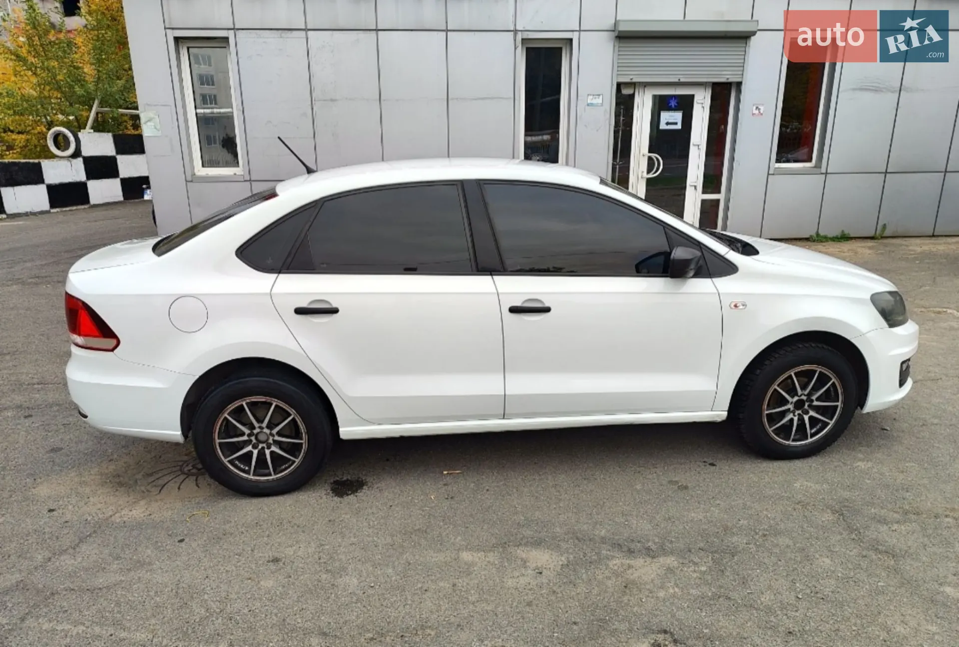 2018 Volkswagen Polo - мініатюра 2