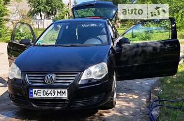 Хетчбек Volkswagen Polo 2006 в Аулях